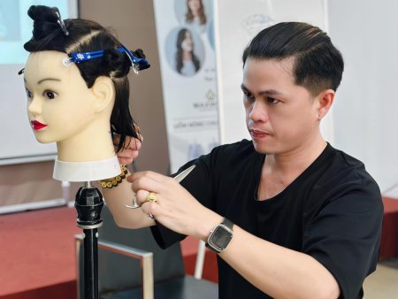 Cắt tóc nữ